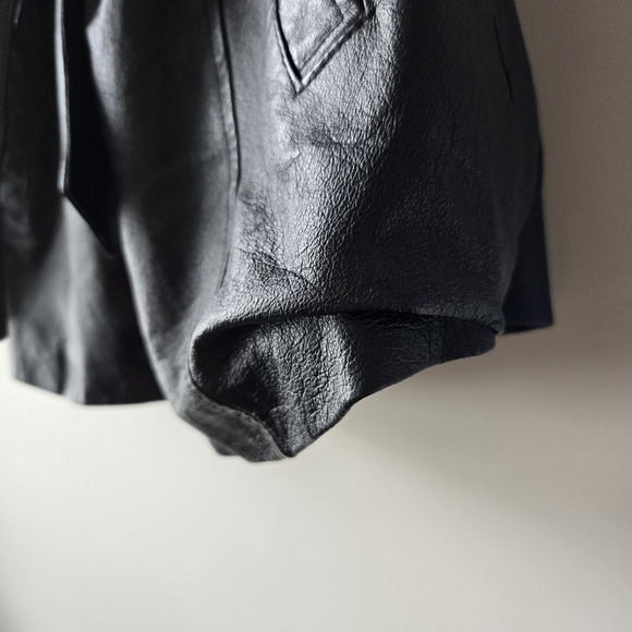 Oscar Piel Women's Belted Leather Short Trench Coat Size Large - Picture 6 of 16